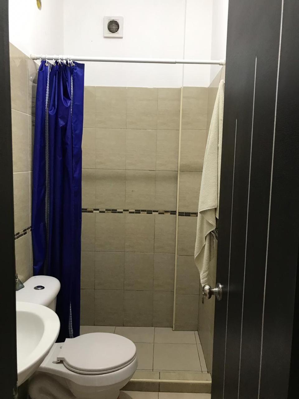 Departamento En El Centro De Manta Apartman Kültér fotó
